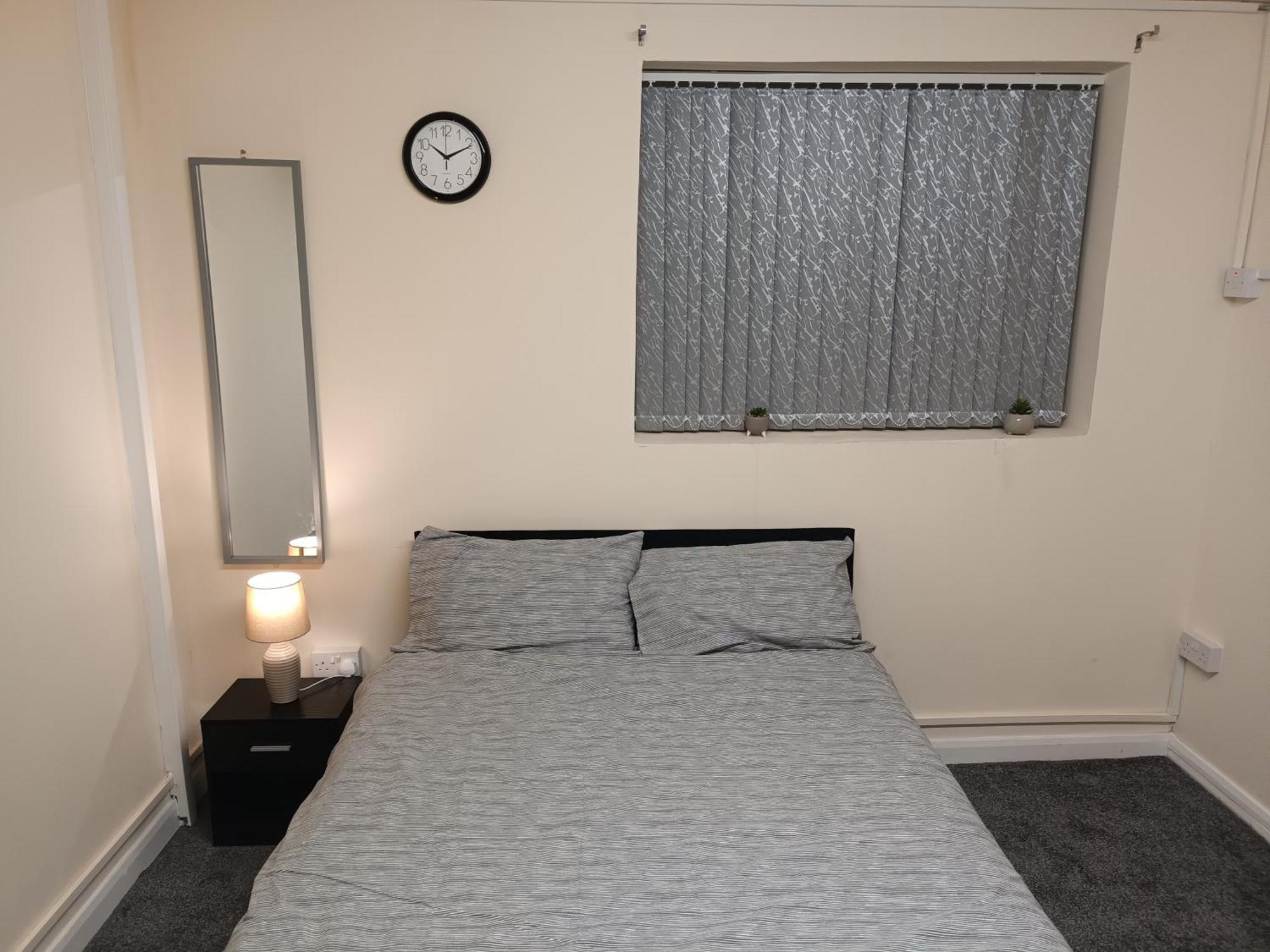 Marsh Road Guest house